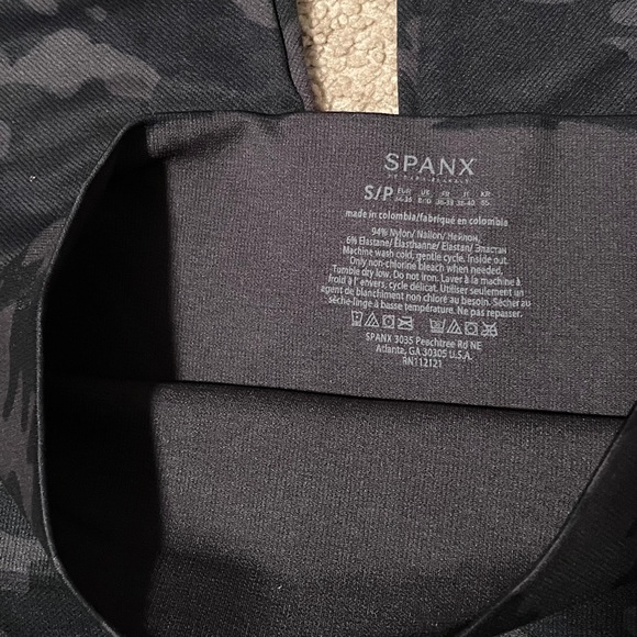 Look At Me Now Leggings Camo - Picture 5 of 6